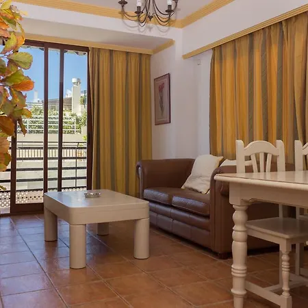 فندق Apartamento Mediterraneo Side